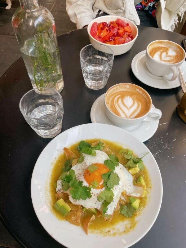 cafe nin breakfast mexico city