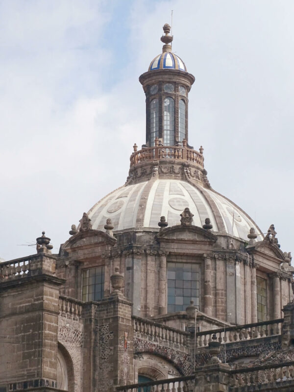 Met cathedral zocalo 
