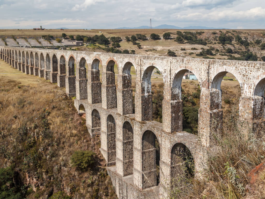 Arcos del Sitio aqueduct things to do Tepotzotlan